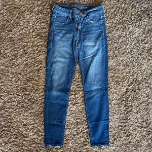 American Eagle Outfitters Women's Dark Blue Skinny Jeans